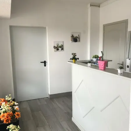 Suites & Szálloda Alvor